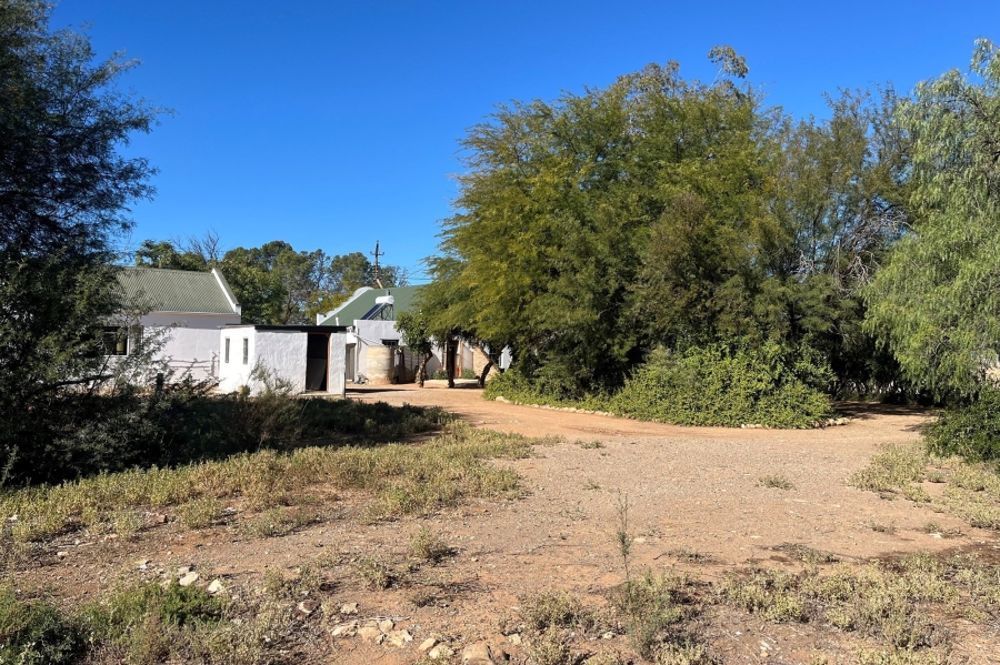 4 Bedroom Property for Sale in Steytlerville Eastern Cape